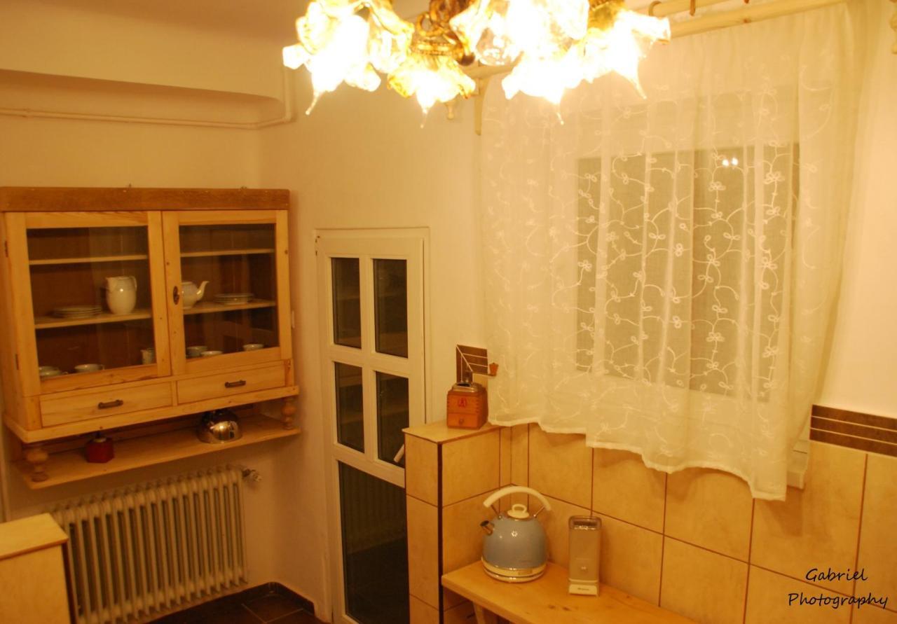 Casa Szabo Acomodação com café da manhã Sighişoara Exterior foto