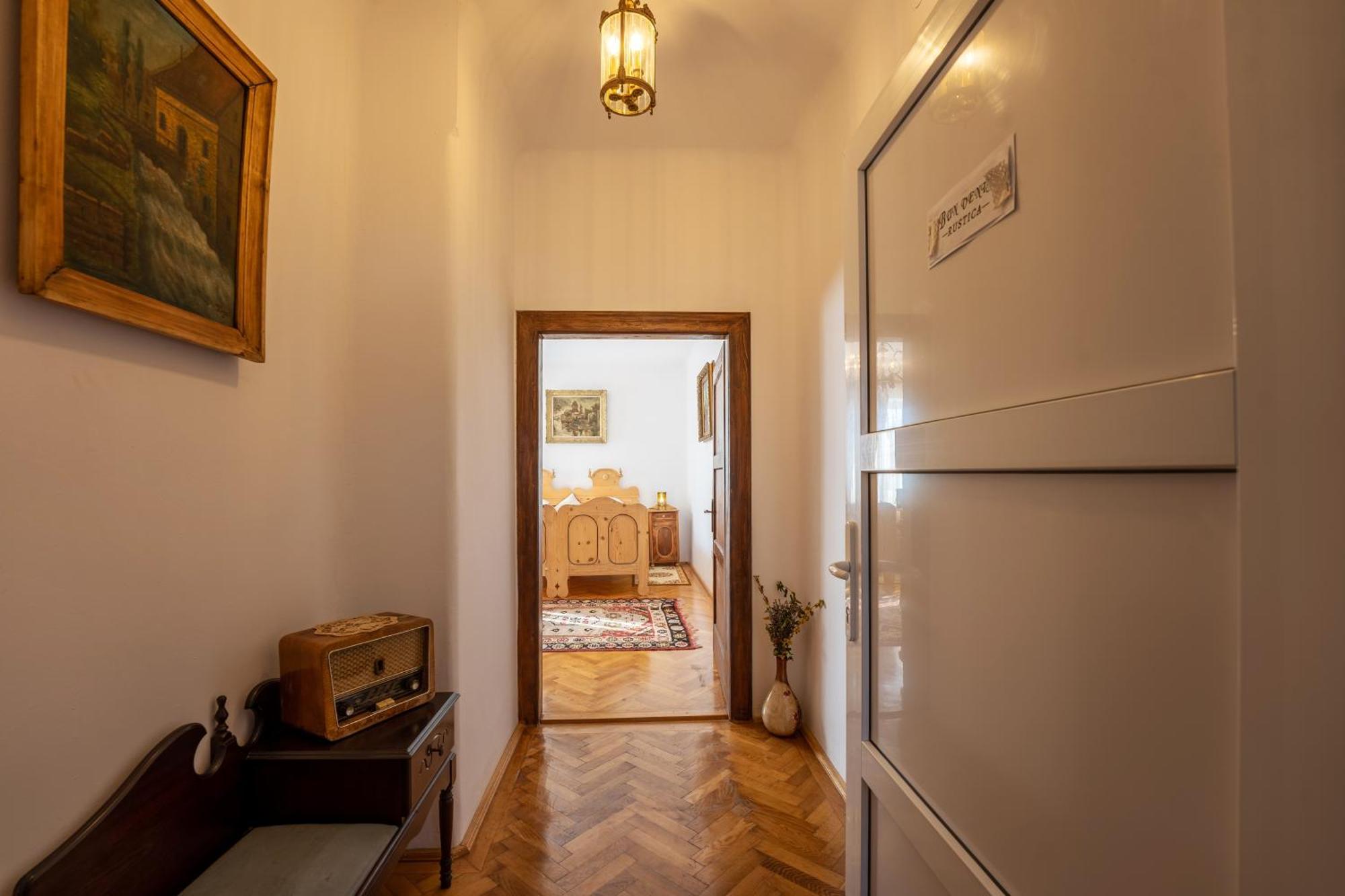 Casa Szabo Acomodação com café da manhã Sighişoara Exterior foto