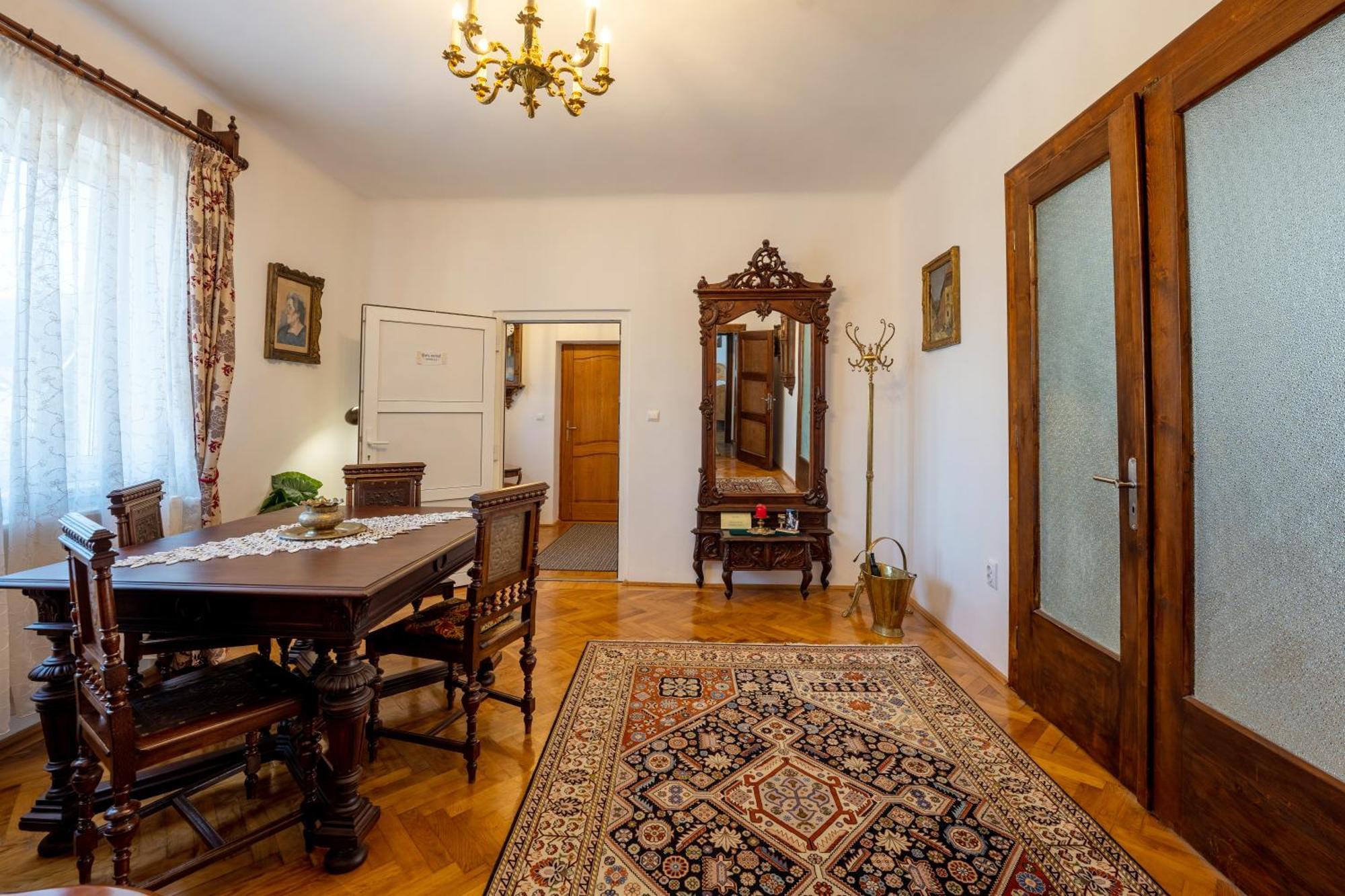 Casa Szabo Acomodação com café da manhã Sighişoara Exterior foto